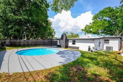 9596 Groveland St, Other City - In The State Of Florida, FL 33772 - Photo 5