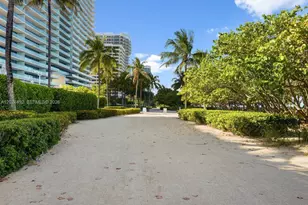 10185 Collins Ave, Bal Harbour, FL 33154 - Photo 21