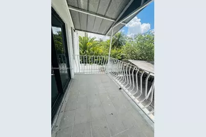 11870 SW 5th St #B, Miami, FL 33184 - Photo 5