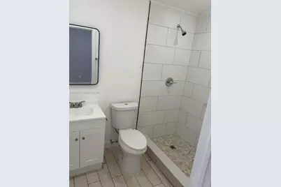 1870 Lakeview Dr #2, Sebring, FL 33870 - Photo 9