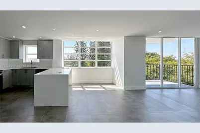 2780 NE 183rd St #701, Aventura, FL 33160 - Photo 3