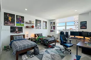 2750 NE 183rd St, Aventura, FL 33160 - Photo 15