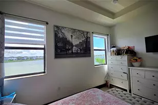 16017 NW 91st Ct, Miami Lakes, FL 33018 - Photo 13