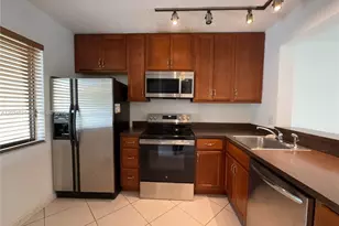 6552 Arleigh Ct, Boca Raton, FL 33433 - Photo 3