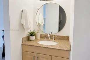 2350 NE 135th St, North Miami, FL 33181 - Photo 7