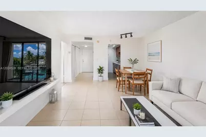 2350 NE 135th St #206, North Miami, FL 33181 - Photo 5