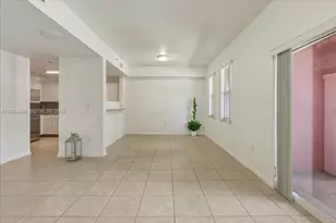 11102 NW 83rd St, Doral, FL 33178 - Photo 7