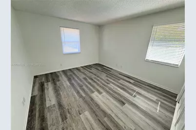 2309 SE 2nd St #S, Boynton Beach, FL 33435 - Photo 5