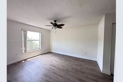 365 NE 125th St #306, North Miami, FL 33161 - Photo 7
