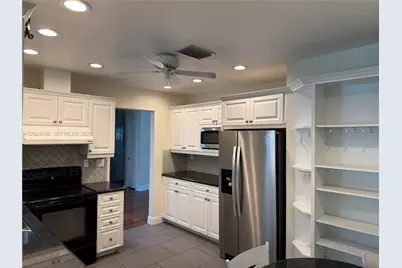 1660 NW 42nd St, Oakland Park, FL 33309 - Photo 5