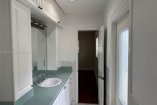 1660 NW 42nd St, Oakland Park, FL 33309 - Photo 19
