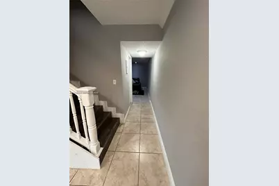 29 Madrid Ln #8-9, Davie, FL 33324 - Photo 5