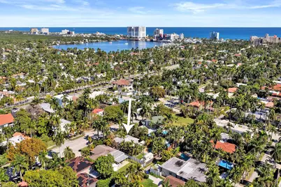 1016 Harrison St, Hollywood, FL 33019 - Photo 5