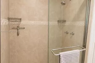 1841 NW 113th Ave, Pembroke Pines, FL 33026 - Photo 13