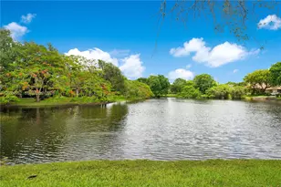 3719 Estepona Ave, Doral, FL 33178 - Photo 29