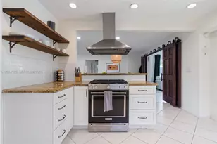 3627 NE 19th Ave, Oakland Park, FL 33308 - Photo 11