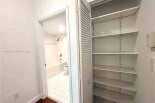 7290 SW 90th St, Miami, FL 33156 - Photo 11