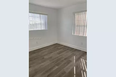 5960 NE 5th Ct #4, Miami, FL 33137 - Photo 3