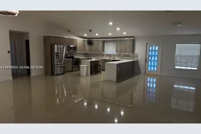 21080 SW 242nd St, Homestead, FL 33031 - Photo 11