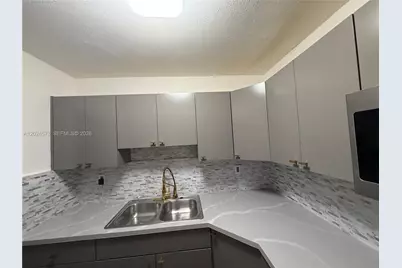 2769 NW 58th Ter #2769, Lauderhill, FL 33313 - Photo 11