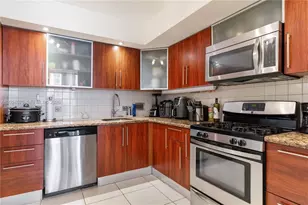 2030 S Ocean Dr, Hallandale Beach, FL 33009 - Photo 9