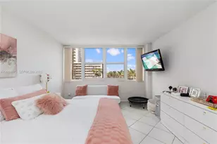 2030 S Ocean Dr, Hallandale Beach, FL 33009 - Photo 15