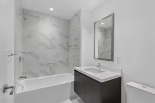 851 NE 1st Ave, Miami, FL 33132 - Photo 17