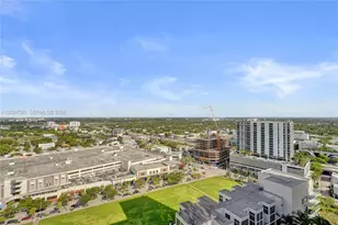 121 NE 34th St, Miami, FL 33137 - Photo 35