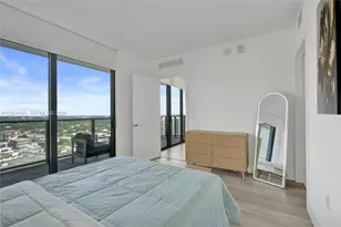 121 NE 34th St, Miami, FL 33137 - Photo 21