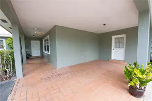 17355 SW 256th St, Homestead, FL 33031 - Photo 5