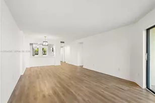 7547 Fairfax Dr, Tamarac, FL 33321 - Photo 3