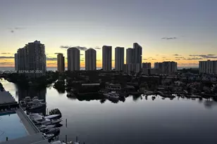 400 Sunny Isles Blvd, Sunny Isles Beach, FL 33160 - Photo 9