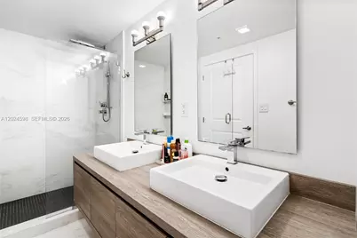 400 Sunny Isles Blvd #1202, Sunny Isles Beach, FL 33160 - Photo 51