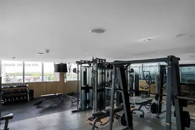 400 Sunny Isles Blvd #1202, Sunny Isles Beach, FL 33160 - Photo 61