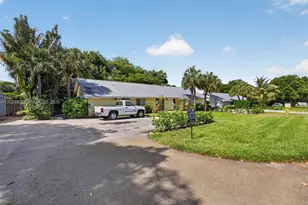 1954 Windsor Dr, North Palm Beach, FL 33408 - Photo 3