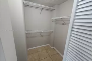 5350 W 21st Ct, Hialeah, FL 33016 - Photo 19