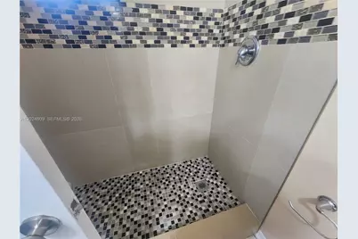 5350 W 21st Ct #203, Hialeah, FL 33016 - Photo 21