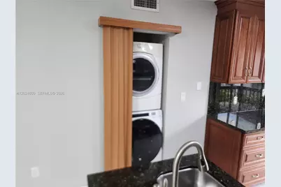 5350 W 21st Ct #203, Hialeah, FL 33016 - Photo 5