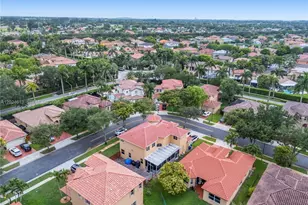 12858 SW 52nd St, Miramar, FL 33027 - Photo 9