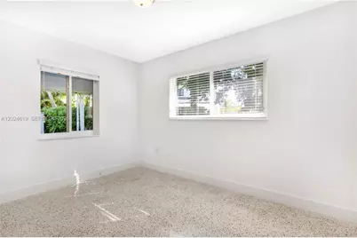 8201 SW 63rd Pl, Miami, FL 33143 - Photo 9