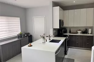 4746 Lago Vista Dr, Coconut Creek, FL 33073 - Photo 1