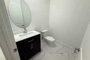 12209 SW 43rd St, Davie, FL 33330 - Photo 5