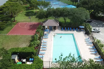 16460 NW 12th St, Pembroke Pines, FL 33028 - Photo 27