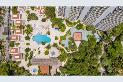 20281 E Country Club Dr #510, Aventura, FL 33180 - Photo 27