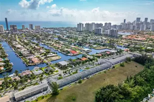 600 Layne Blvd, Hallandale Beach, FL 33009 - Photo 1