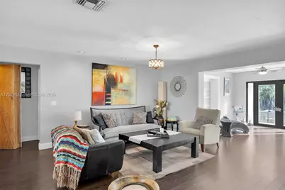 8825 SW 185th Ter, Cutler Bay, FL 33157 - Photo 9