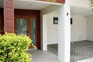 958 NW 10th St, Florida City, FL 33034 - Photo 5
