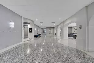 3140 S Ocean Dr, Hallandale Beach, FL 33009 - Photo 37