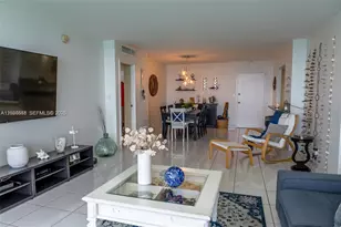 3140 S Ocean Dr, Hallandale Beach, FL 33009 - Photo 11