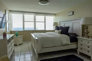 3140 S Ocean Dr, Hallandale Beach, FL 33009 - Photo 17